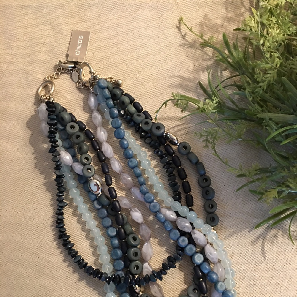 Chico’s Zurinia Necklace -NWT